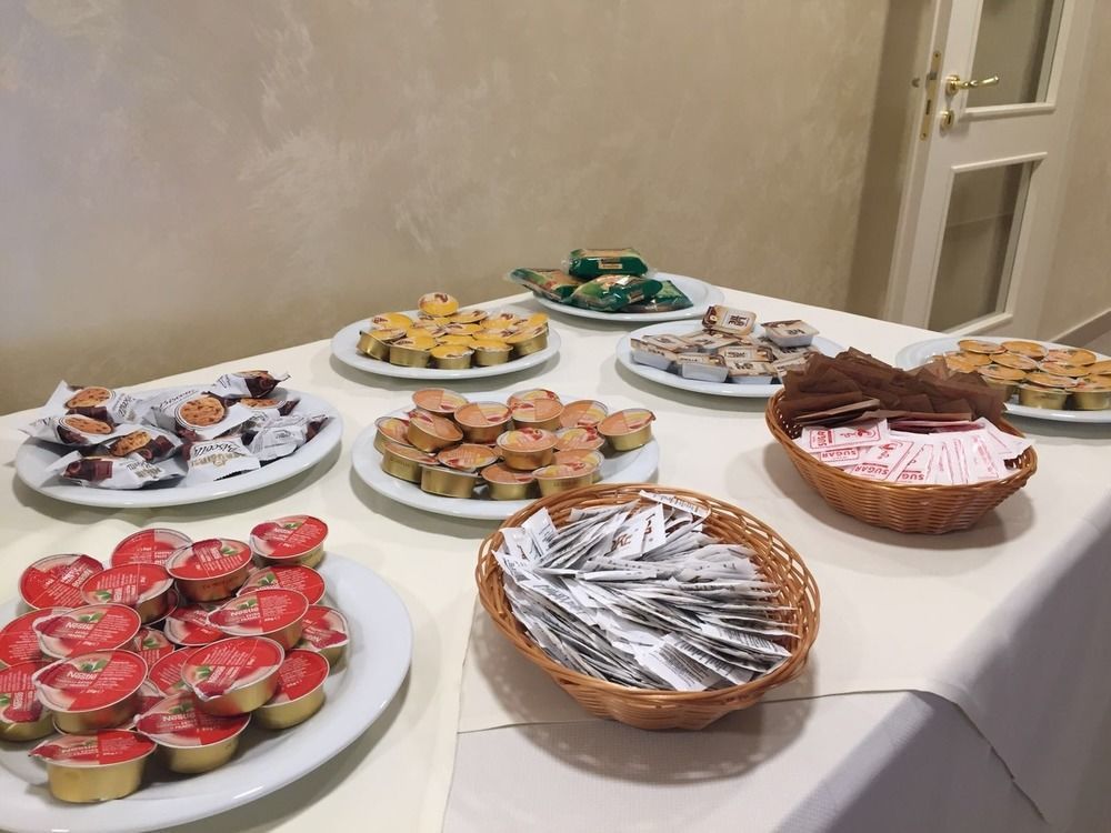 Costa Del Sol Bed & Breakfast ปอร์โต เอมเปโดเกล ภายนอก รูปภาพ